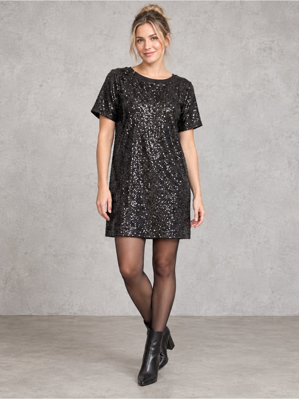 Black Sequin Shift Dress Short Sleeve Size Small